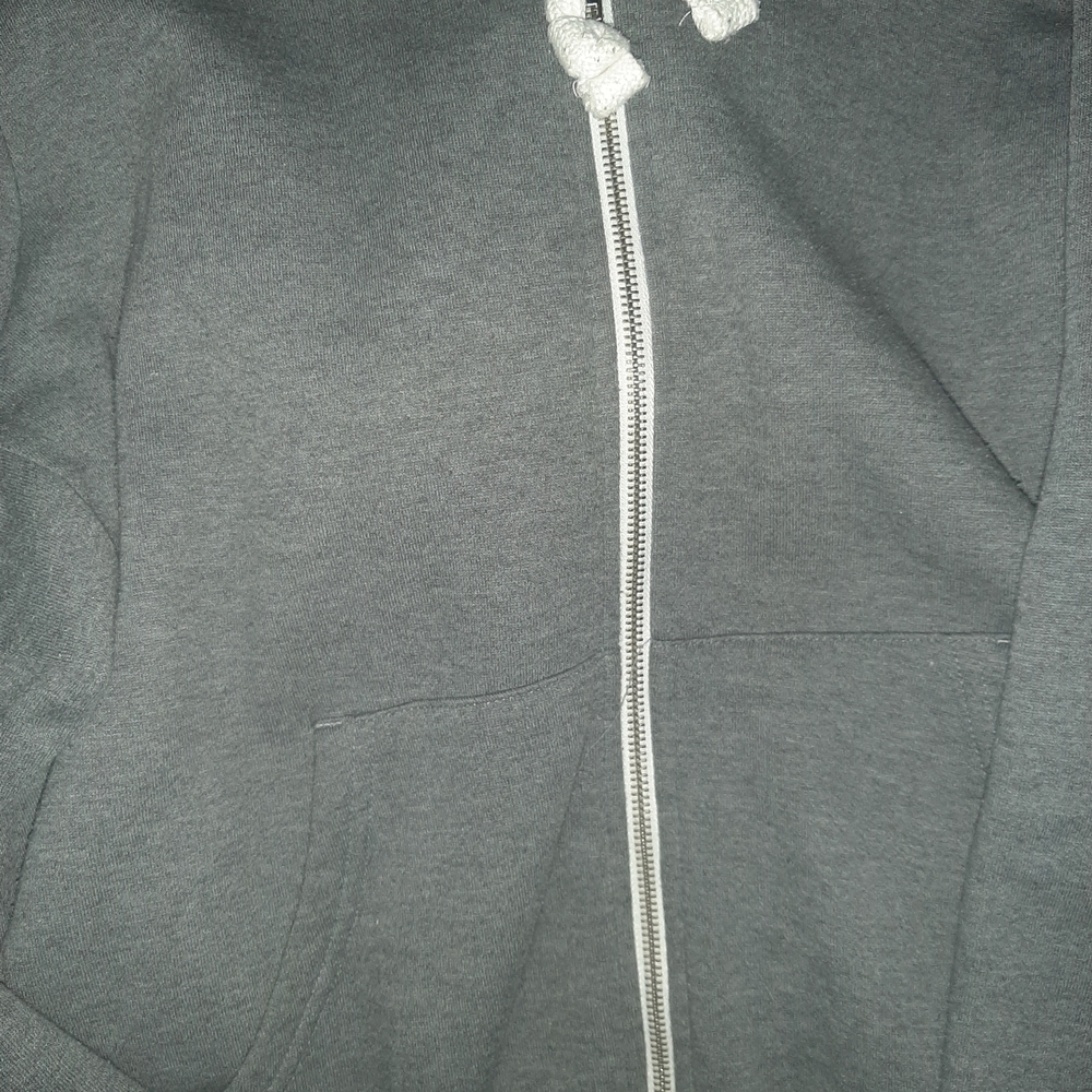Classic Gray Zip Hoodie with Drawstring - Picture 8 of 12